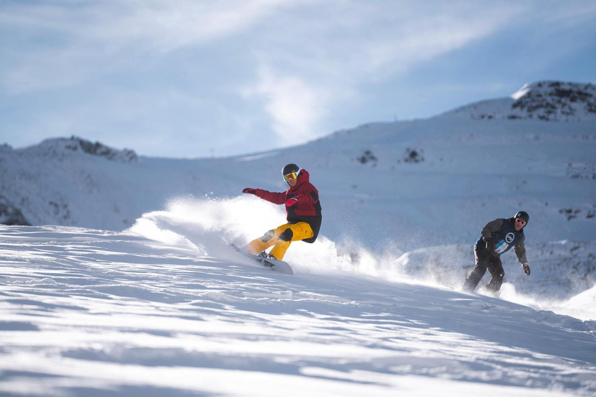Hotel & Spa Monasterio De بولتانا المظهر الخارجي الصورة Snowboarding at the 2006 Olympics